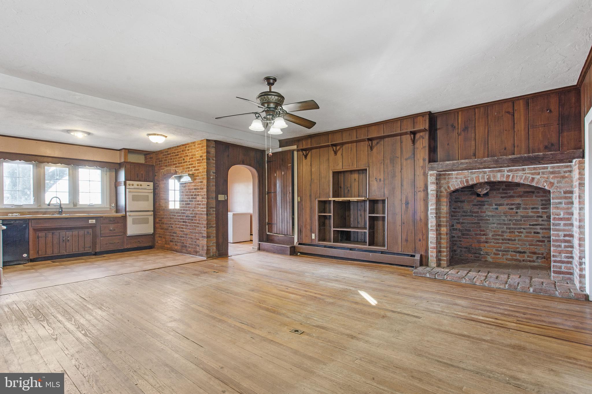 NONE, RURAL - Residential