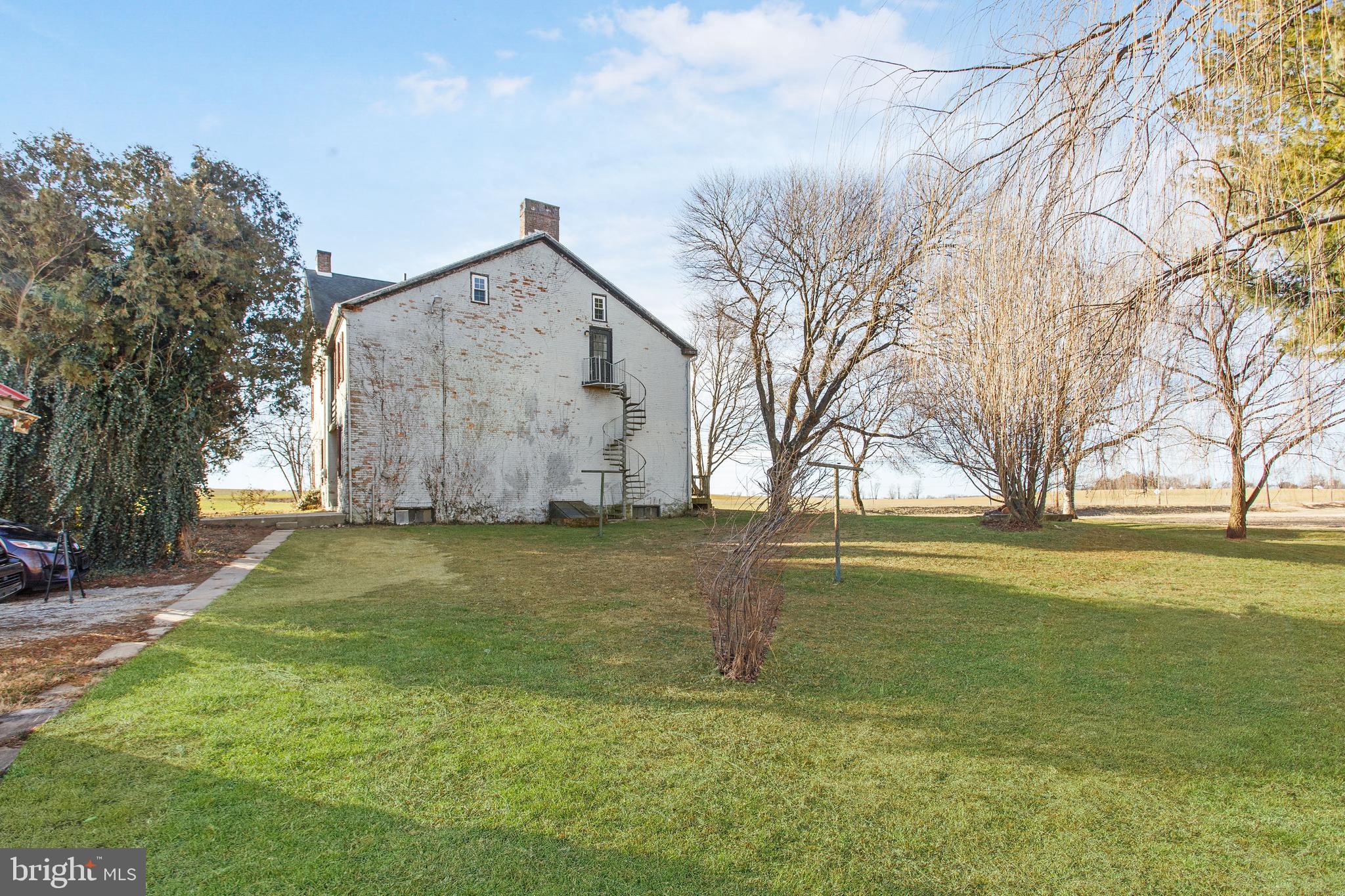 NONE, RURAL - Residential