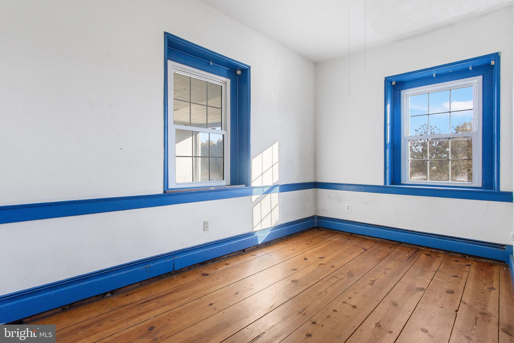 NONE, RURAL - Residential