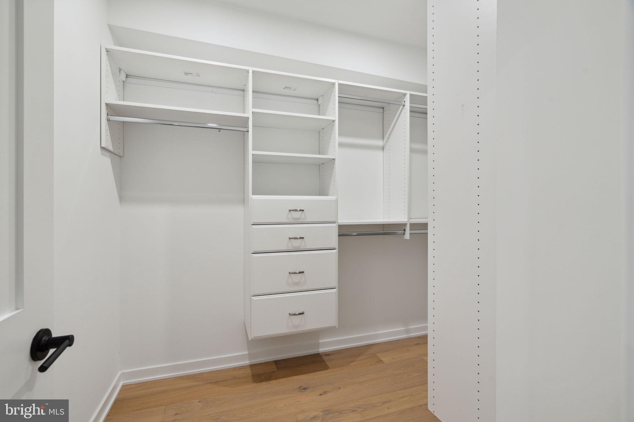 GRADUATE HOSPITAL - Residential