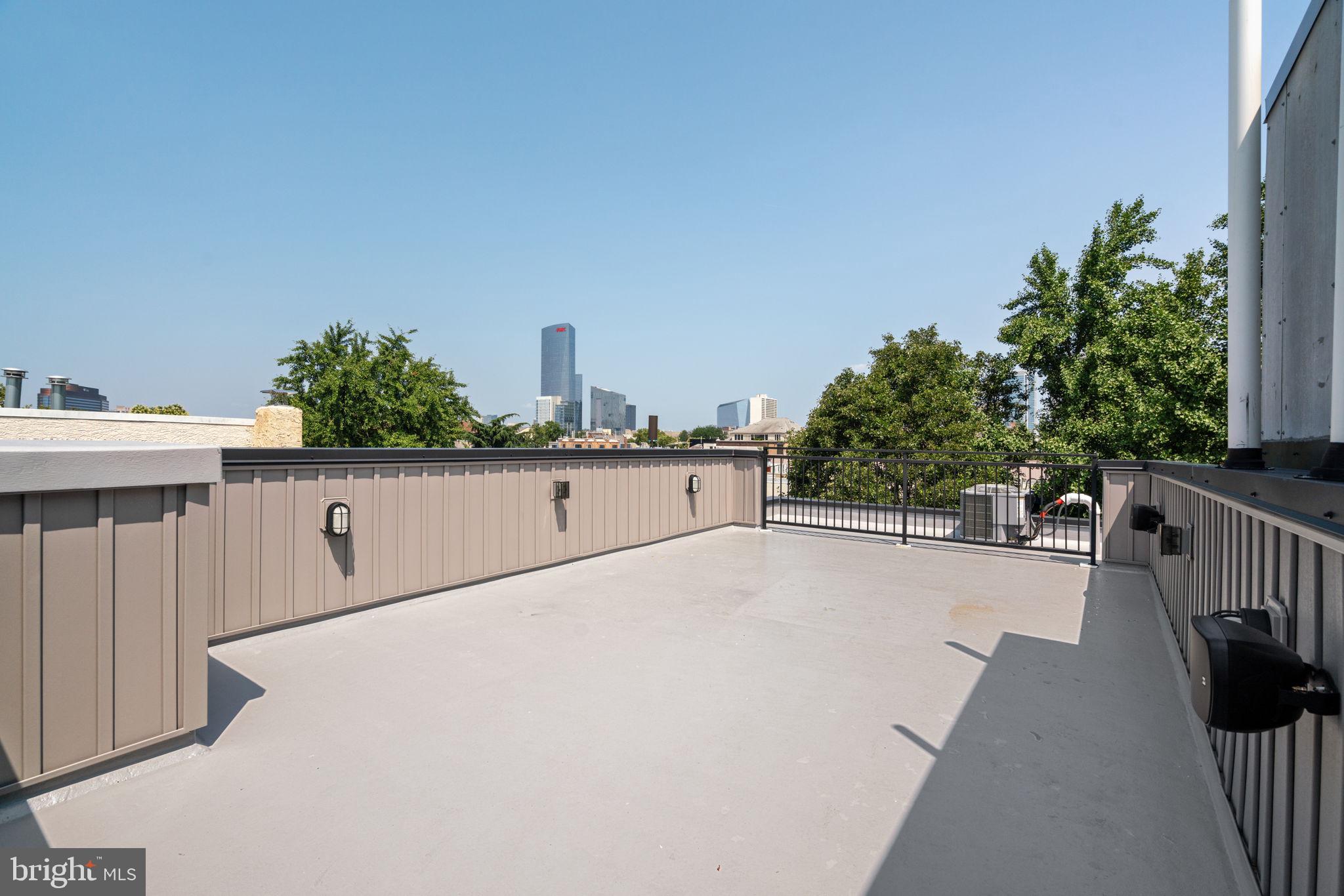 GRADUATE HOSPITAL - Residential