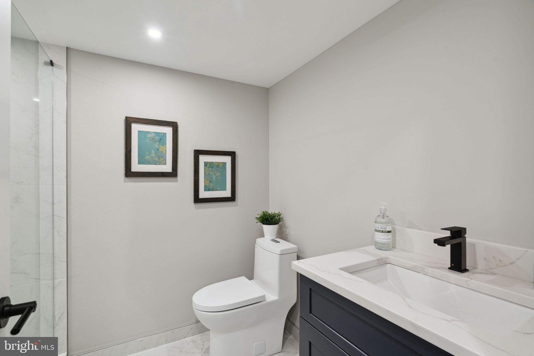 GRADUATE HOSPITAL - Residential