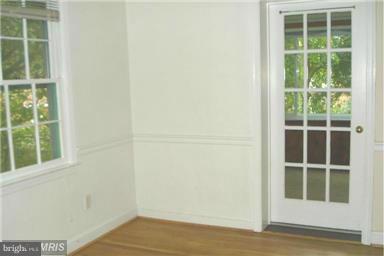 COLUMBIA FOREST - Residential Lease