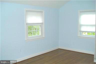 COLUMBIA FOREST - Residential Lease