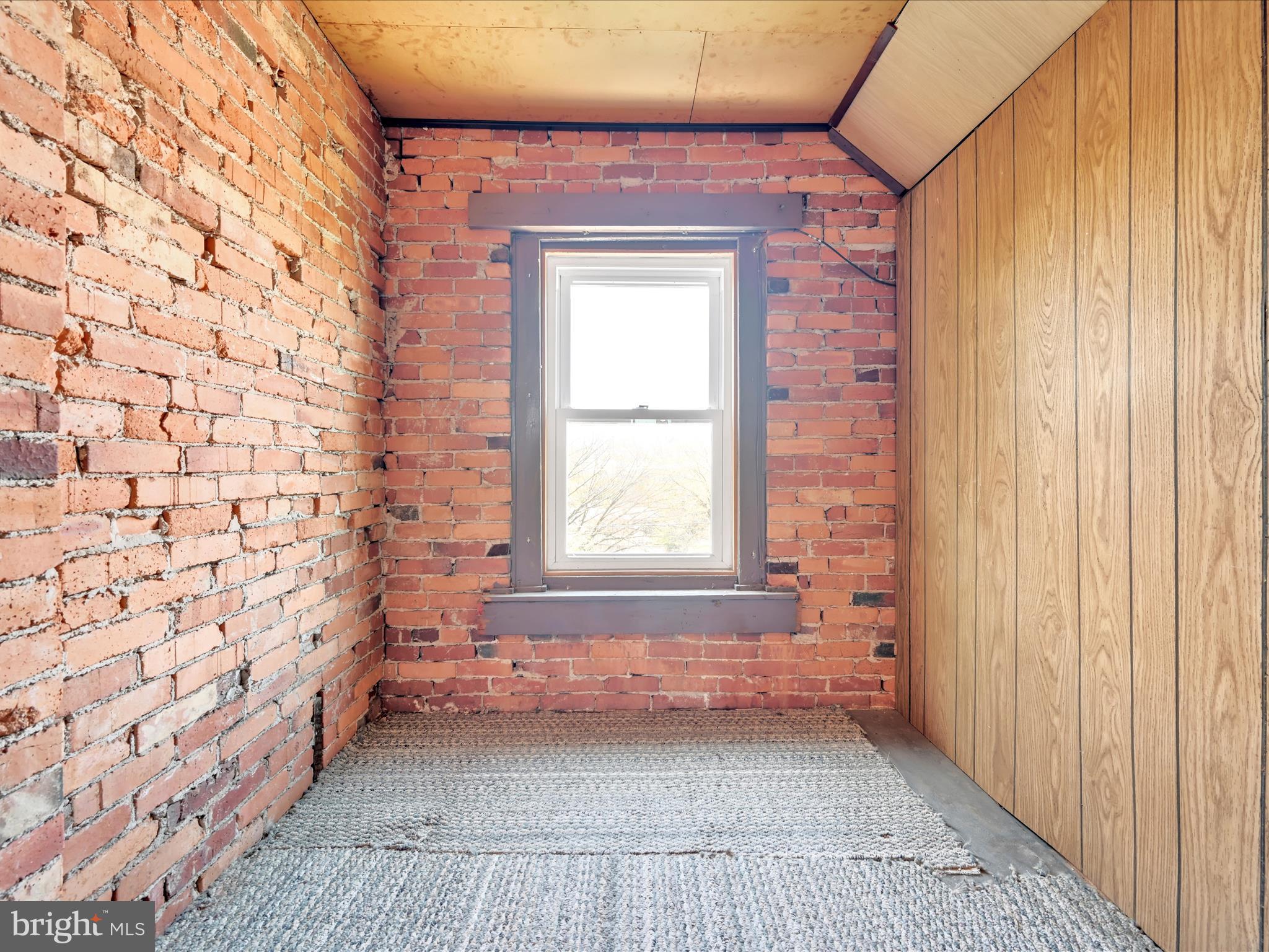 NONE AVAILABLE - Residential Income