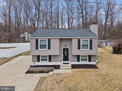 Homes For Sale - 4100 Cassell Boulevard<br/> Calvert County, PRINCE FREDERICK, MD 20678