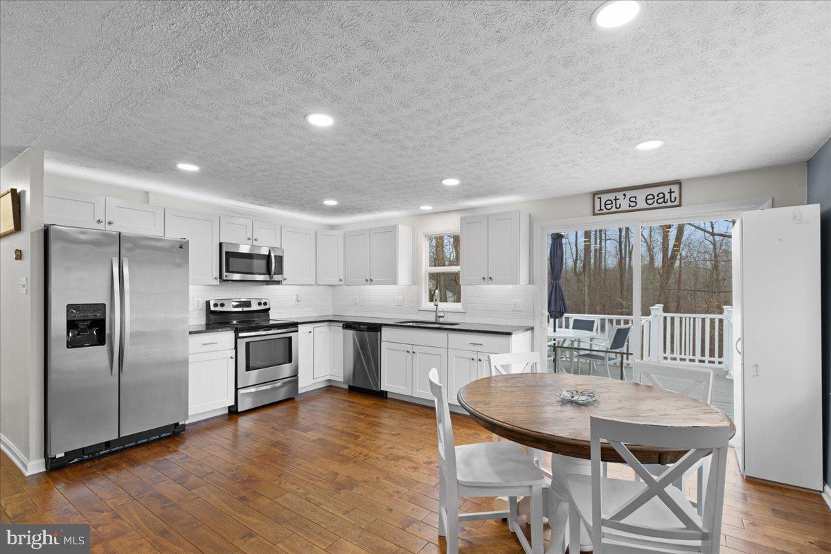 CHESAPEAKE HEIGHTS - Residential