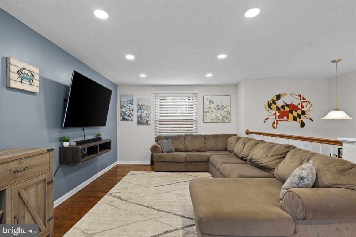 CHESAPEAKE HEIGHTS - Residential