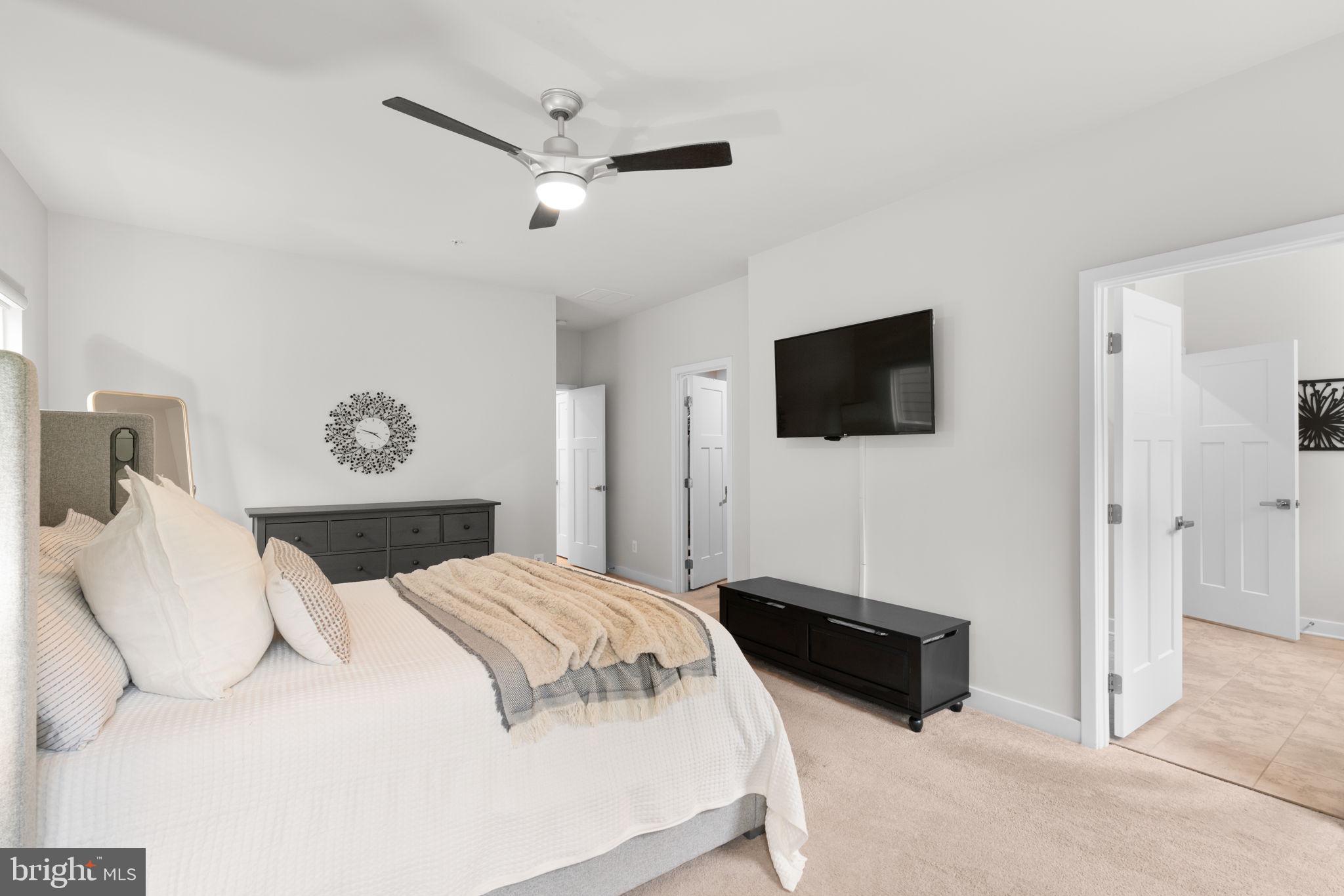 GREENLEIGH AT CROSSROADS - Residential