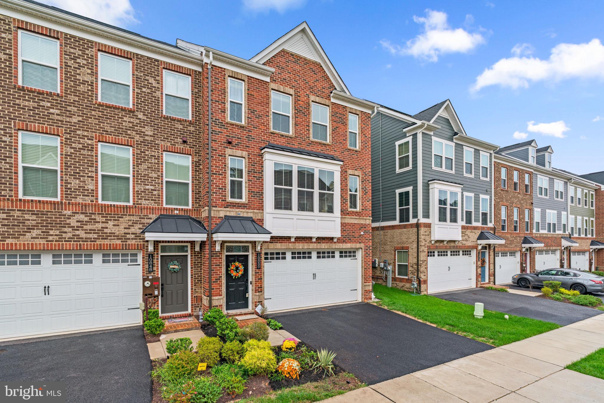 GREENLEIGH AT CROSSROADS - Residential