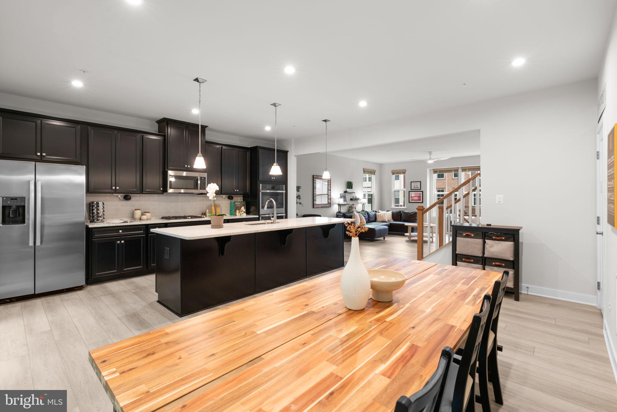 GREENLEIGH AT CROSSROADS - Residential