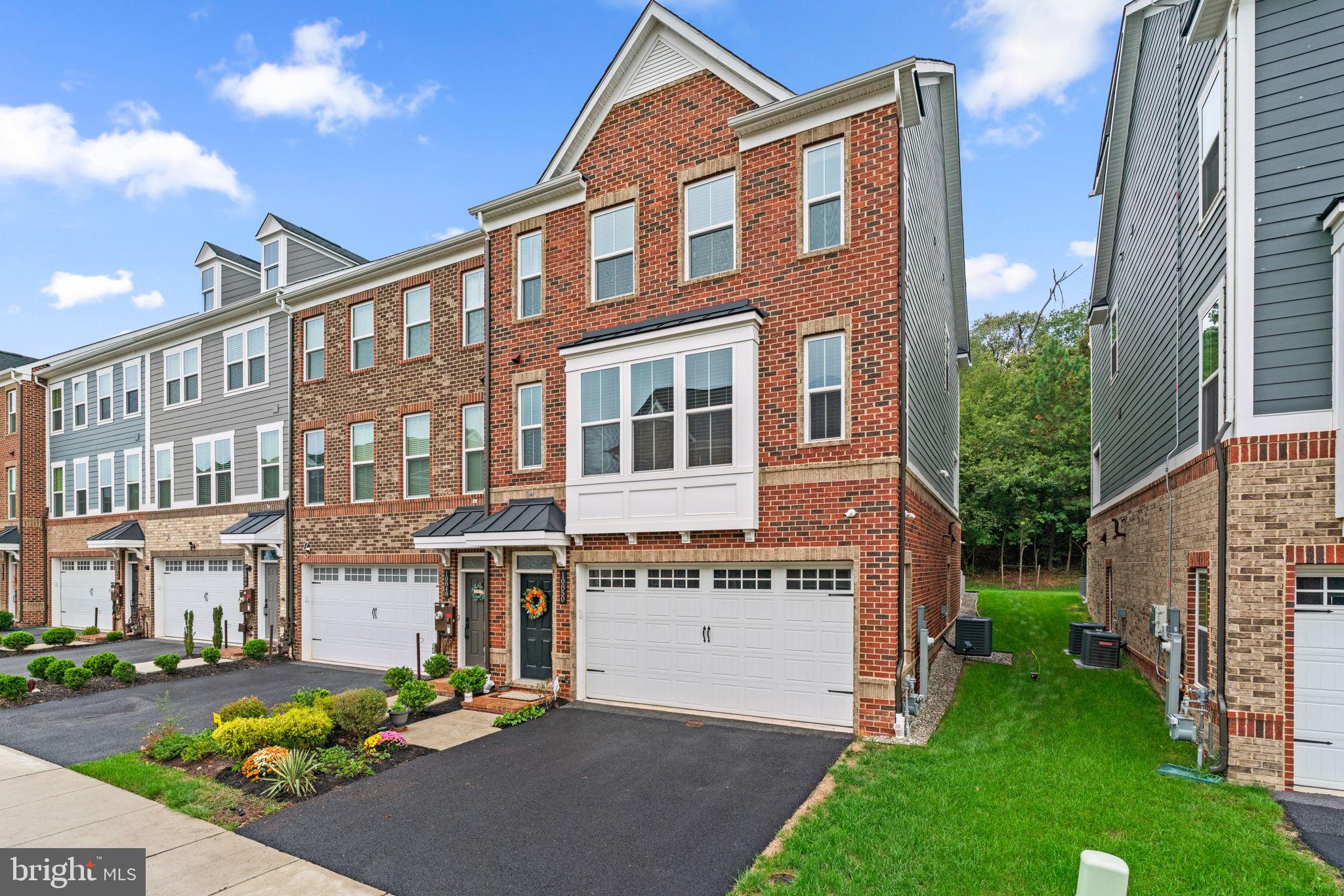 GREENLEIGH AT CROSSROADS - Residential