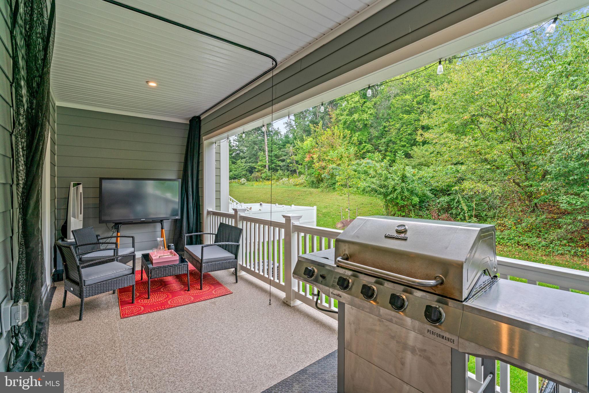 GREENLEIGH AT CROSSROADS - Residential