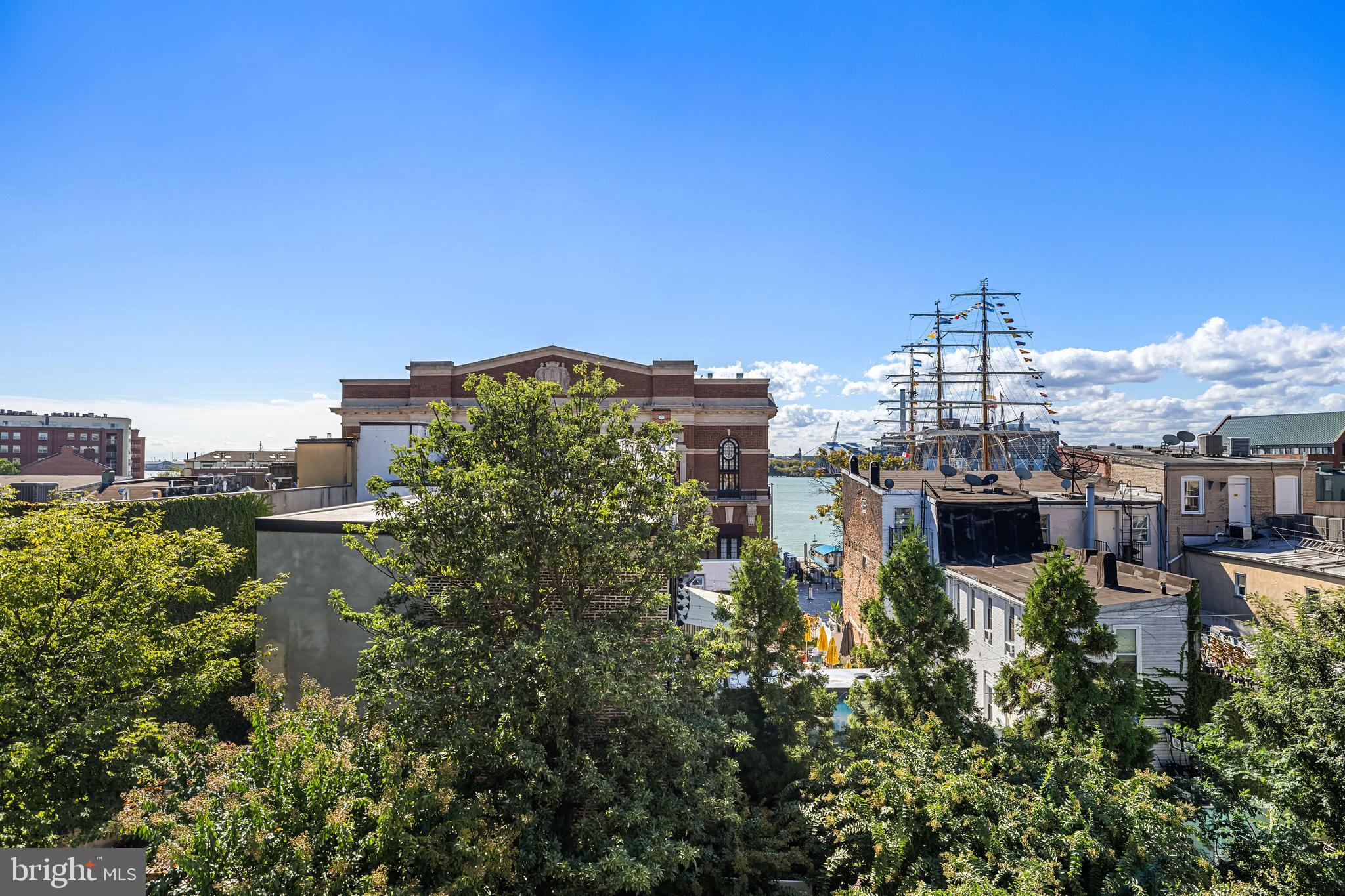 FELLS POINT HISTORIC DISTRICT - Residential