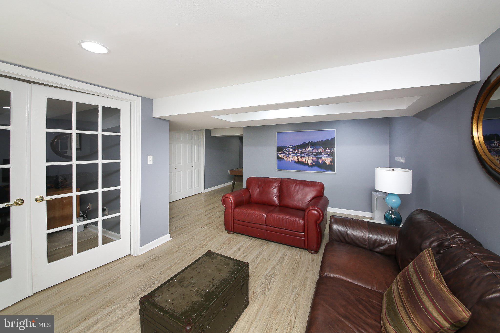 WETHERSFIELD - Residential