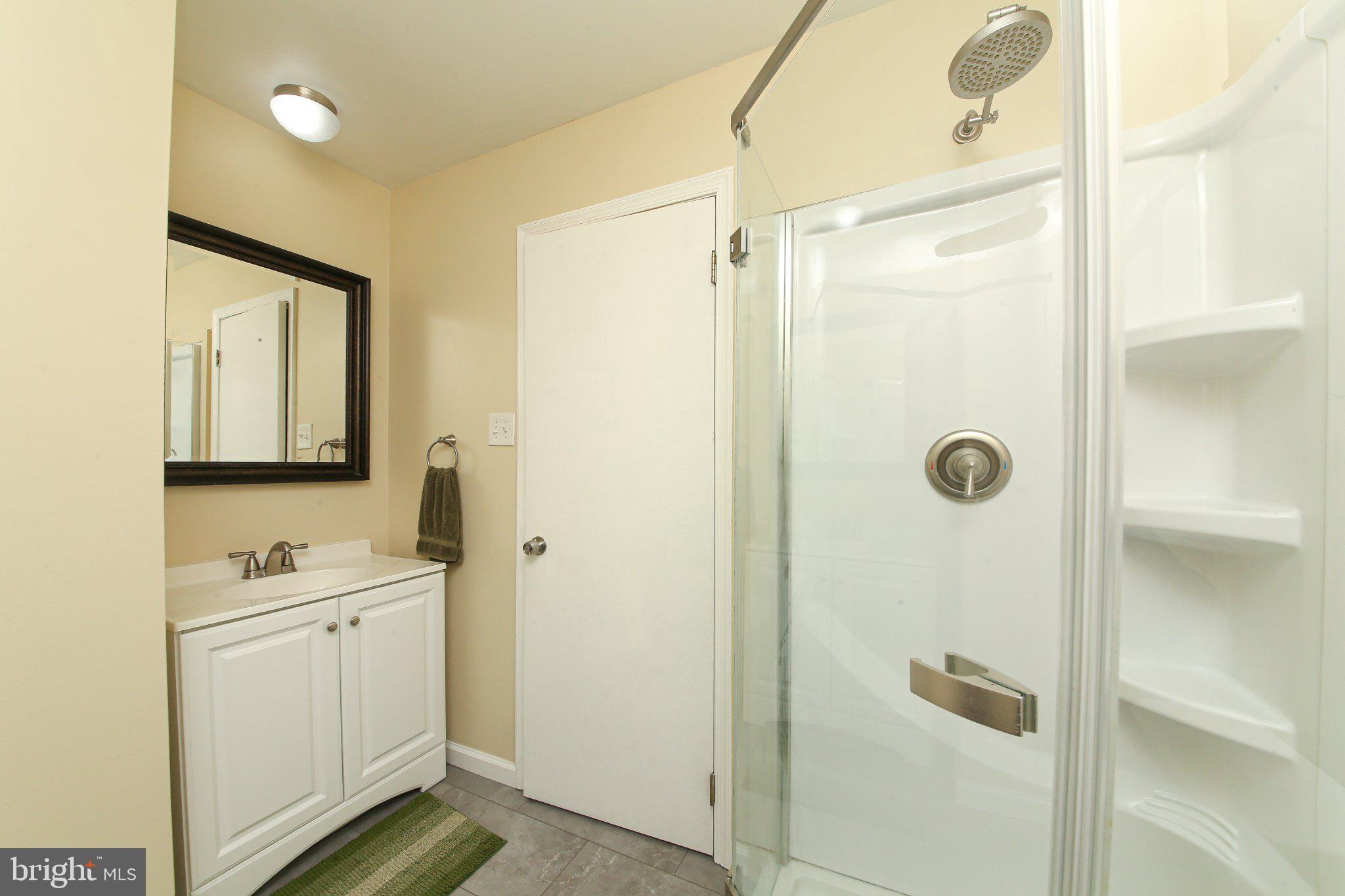 WETHERSFIELD - Residential