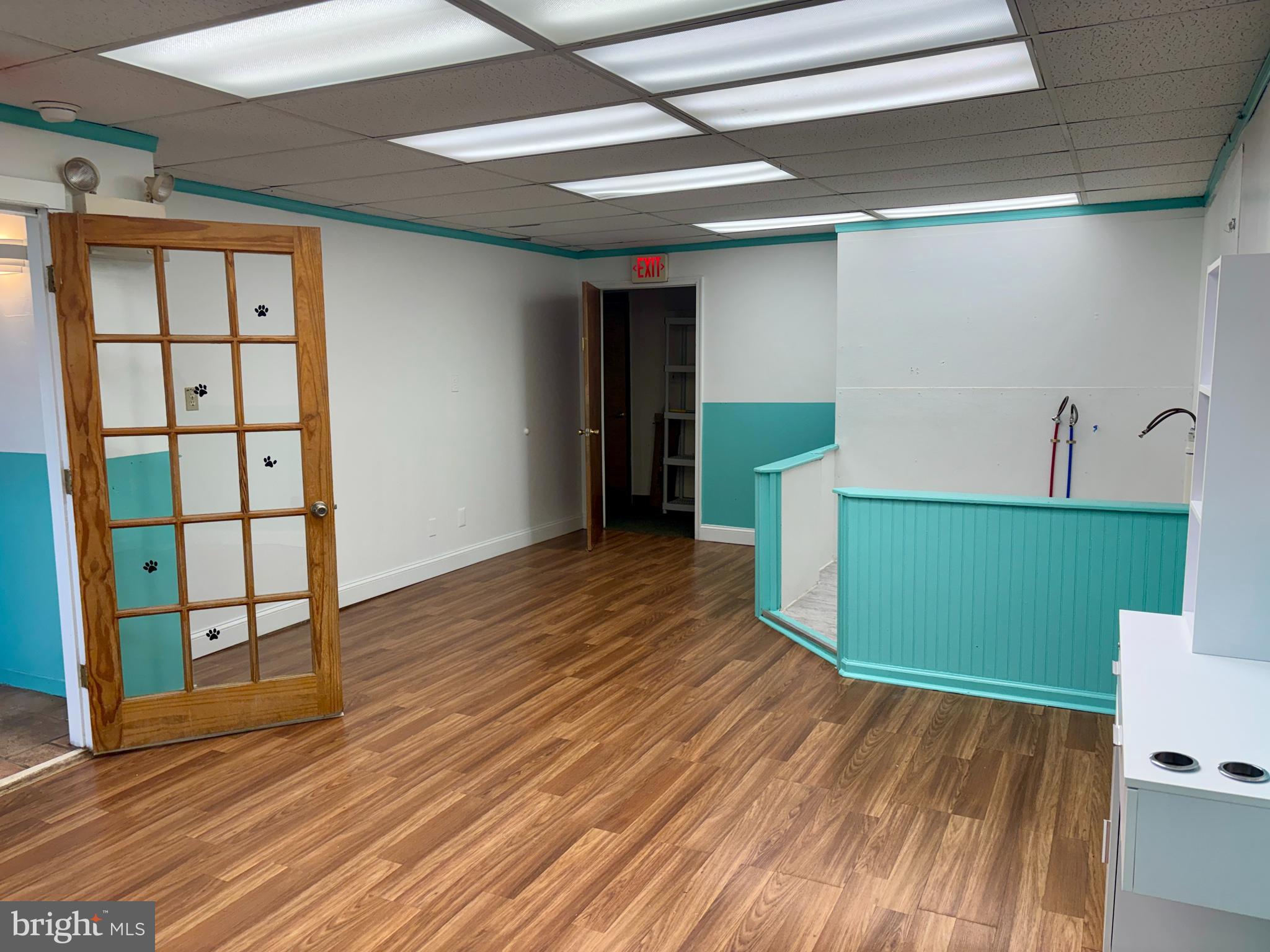 3002 N CENTRE STREET 1ST FLOOR OFFICE