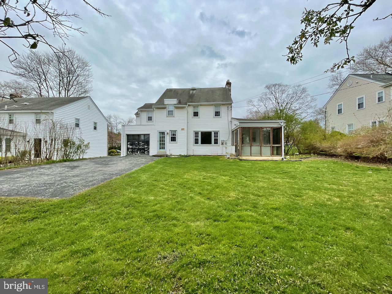 MERION GOLF MANOR - Residential