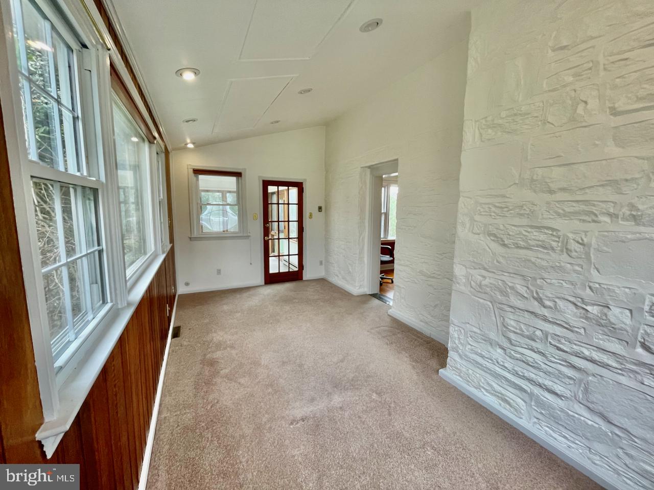 MERION GOLF MANOR - Residential