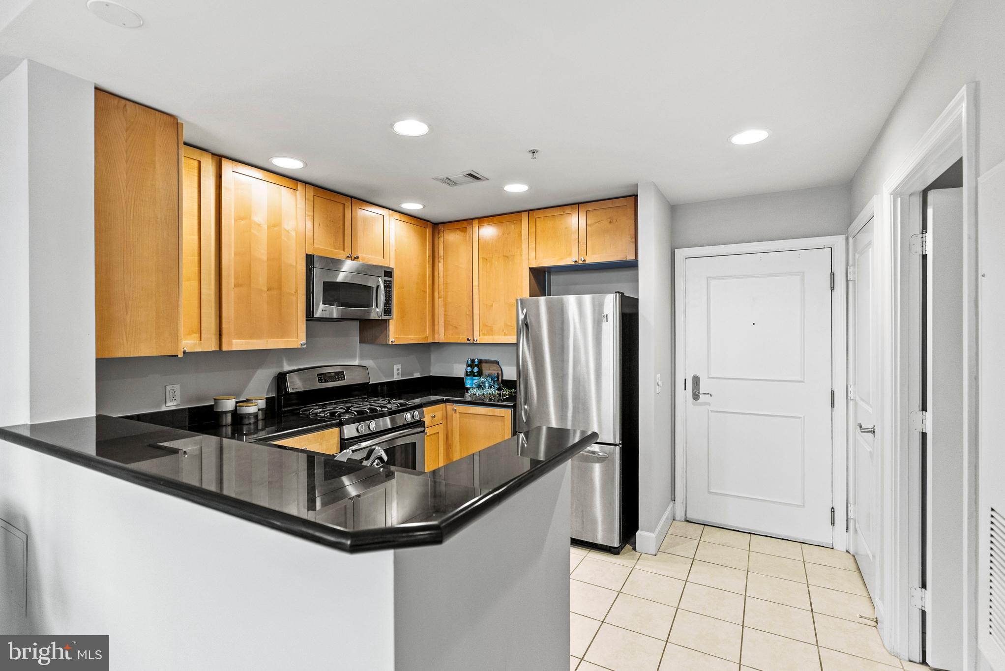 3600 S GLEBE ROAD 605W
