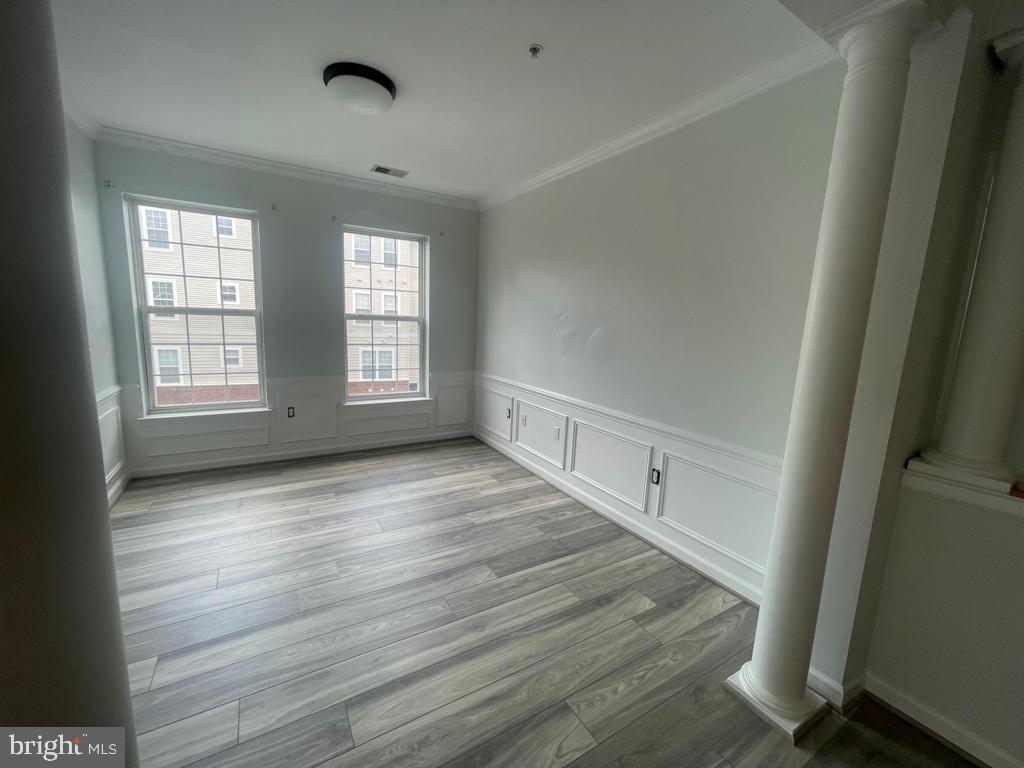 THE RESERVE CONDOMINIUMS - Residential Lease