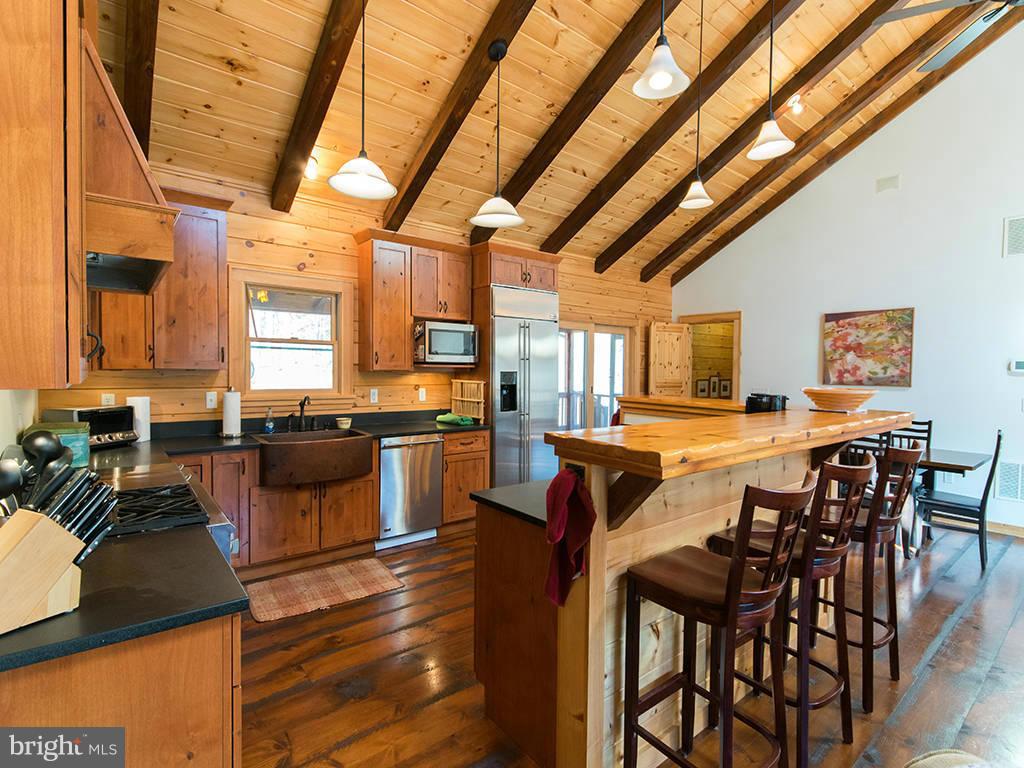 QUIVEYS GROVE - Residential