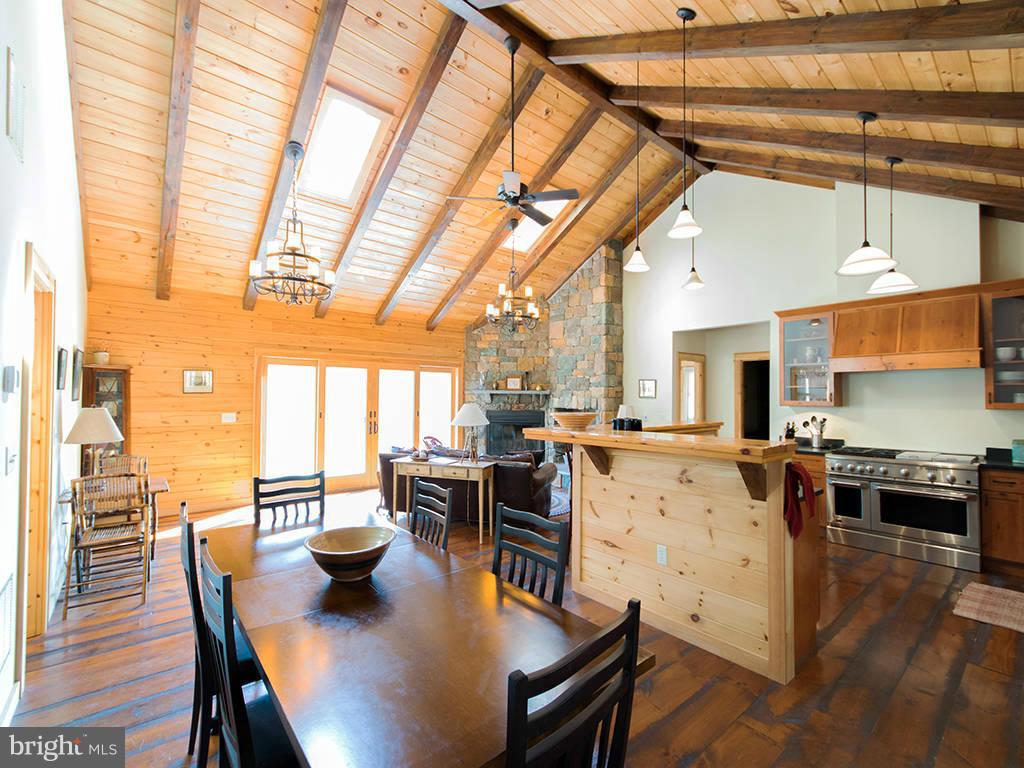 QUIVEYS GROVE - Residential