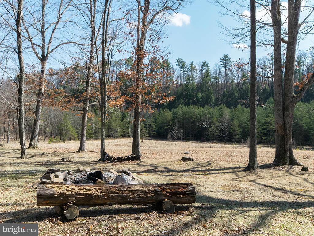 QUIVEYS GROVE - Residential