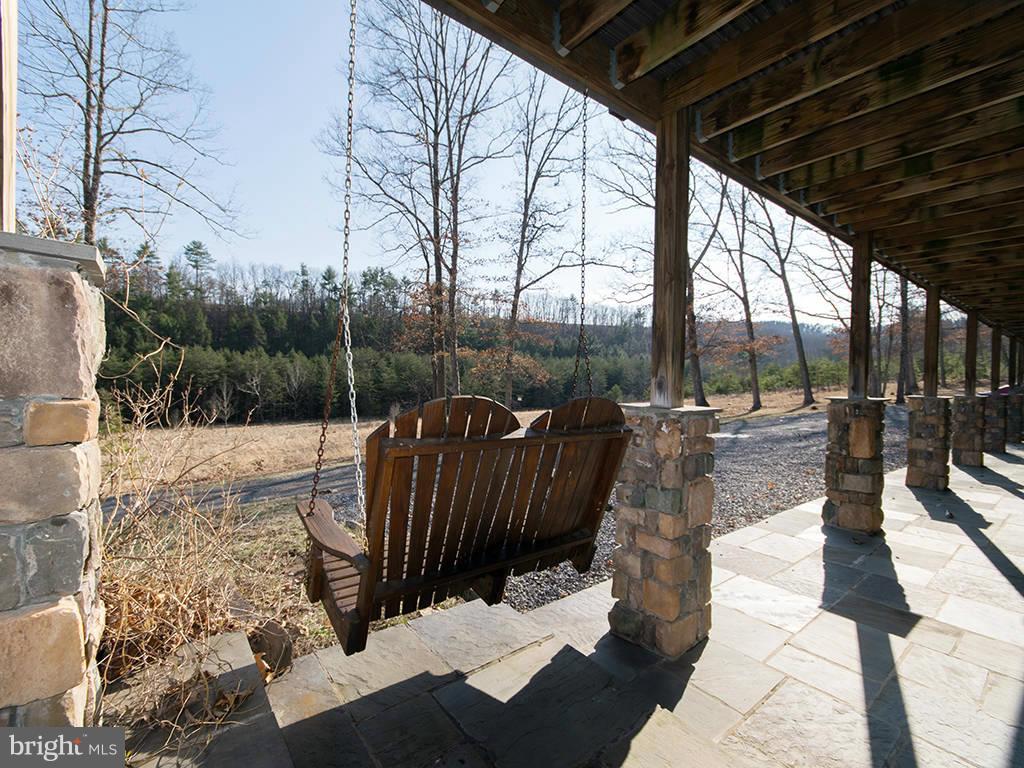 QUIVEYS GROVE - Residential