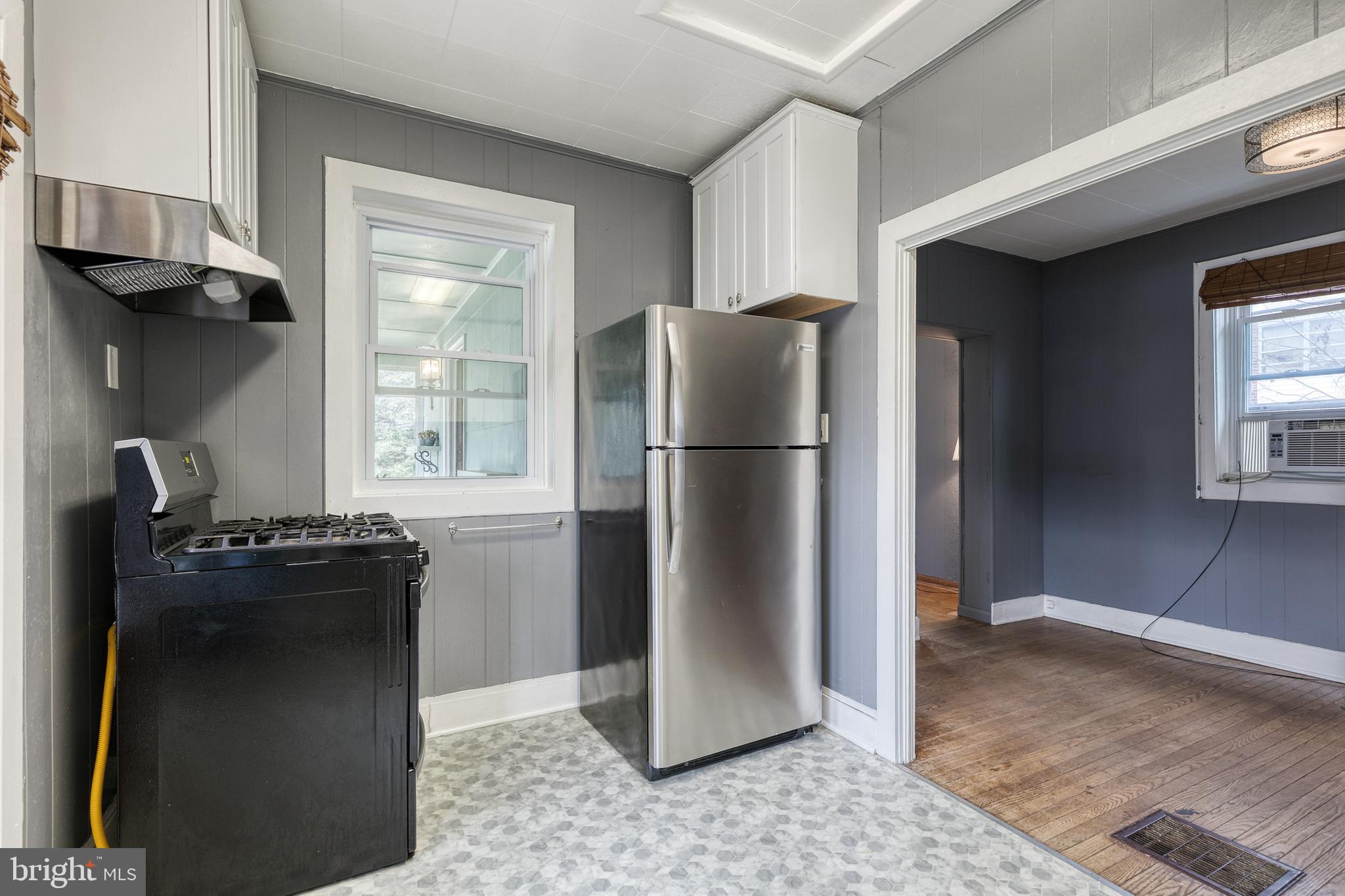 COCKEYSVILLE - Residential