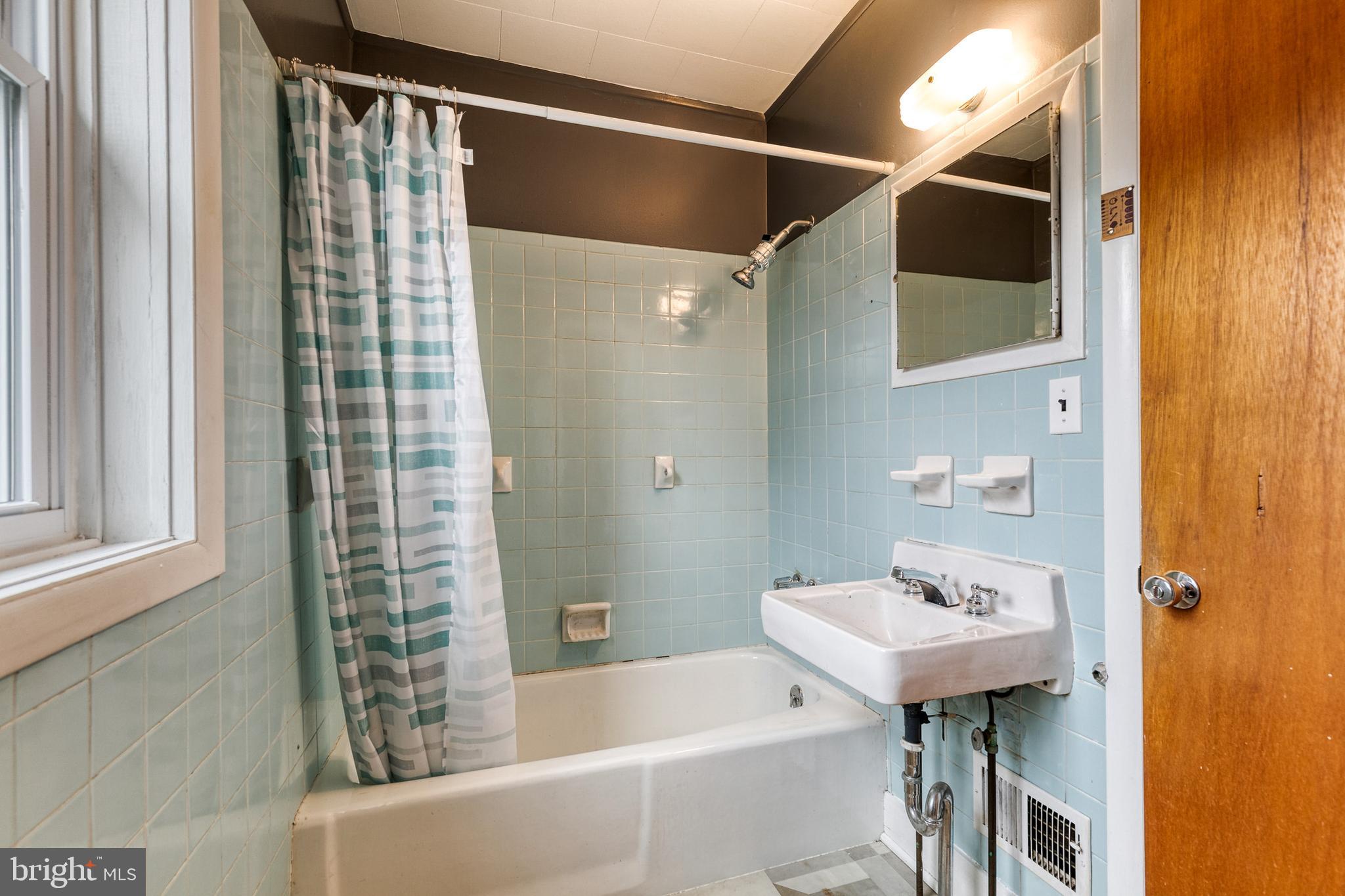 COCKEYSVILLE - Residential