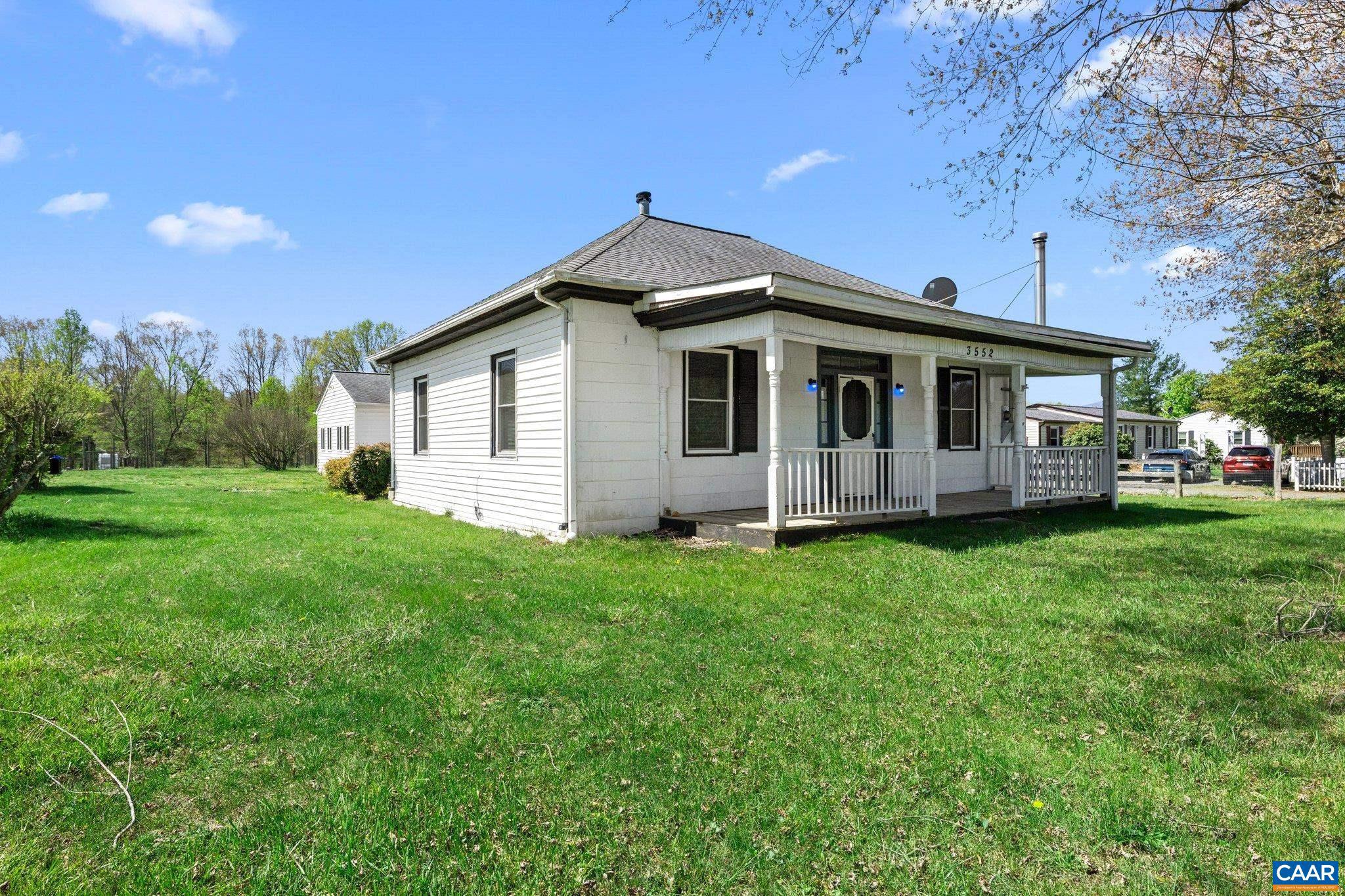 3552 WOLFTOWN-HOOD RD