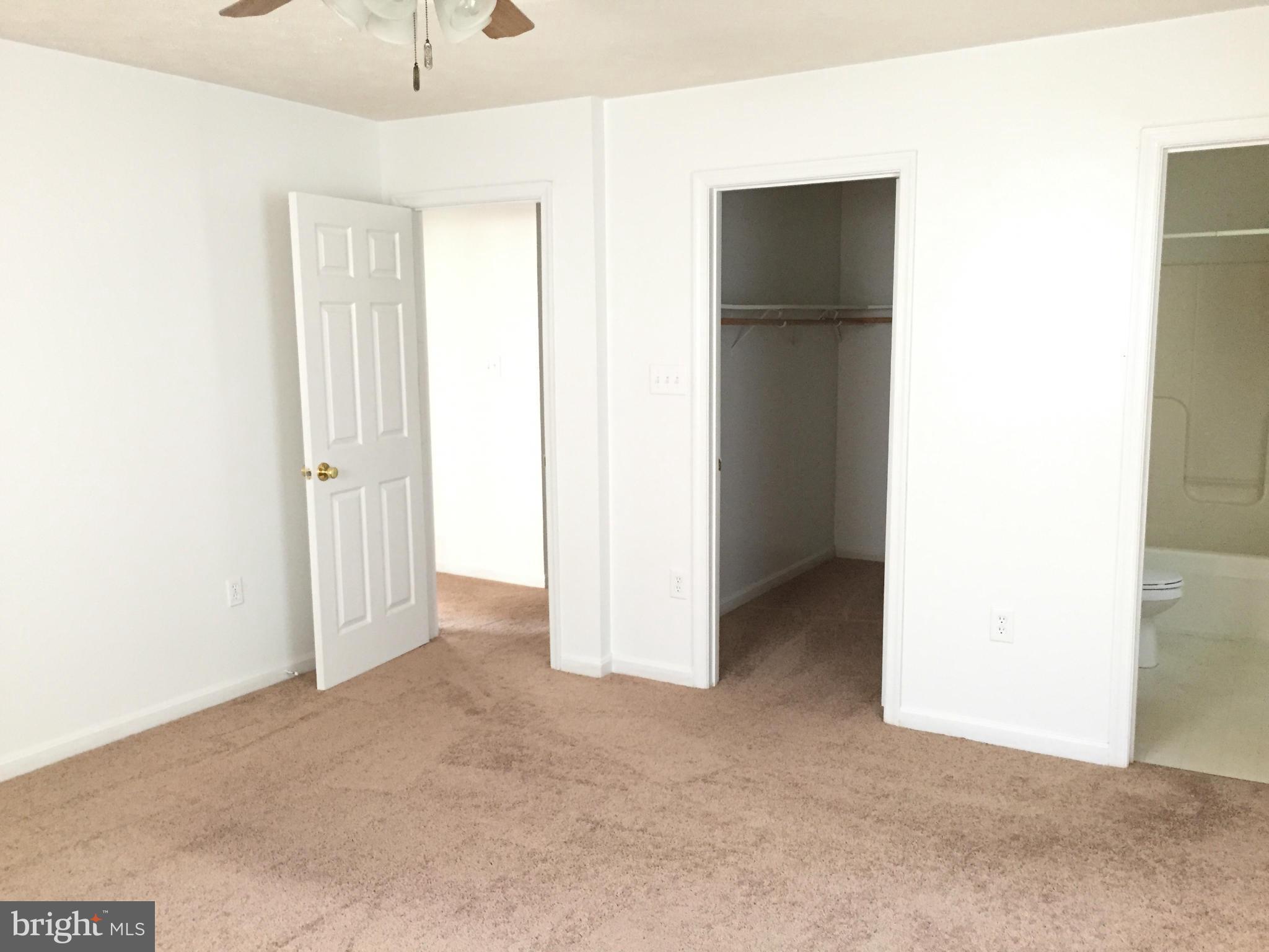 LAUREL GLEN - Residential Lease