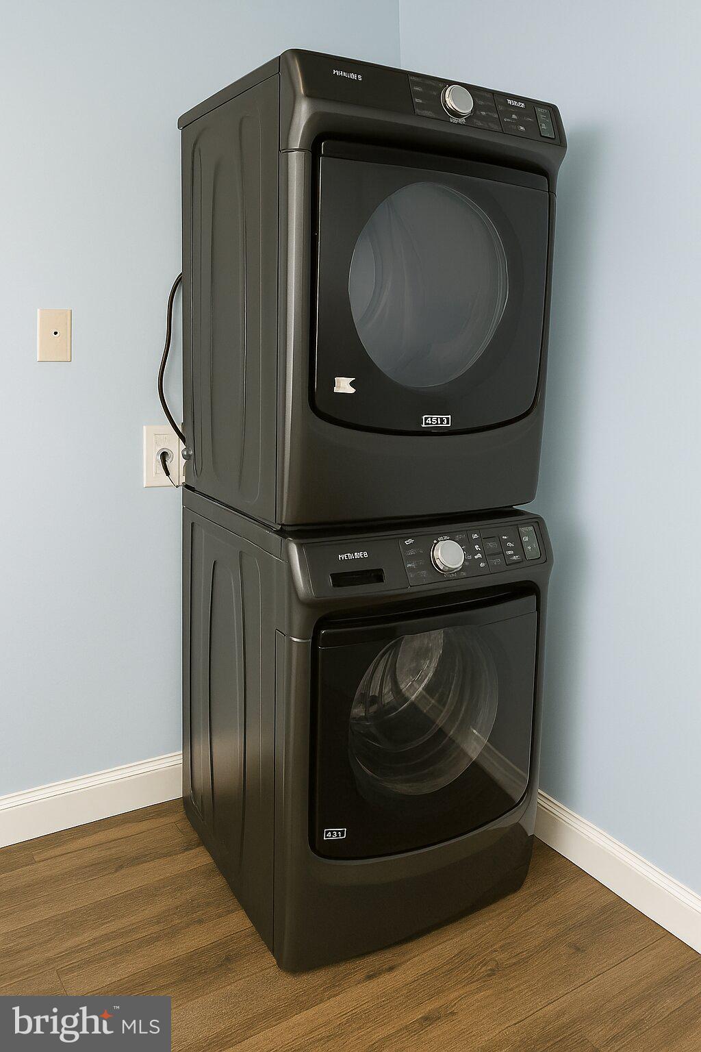 WALTON PARK - Residential