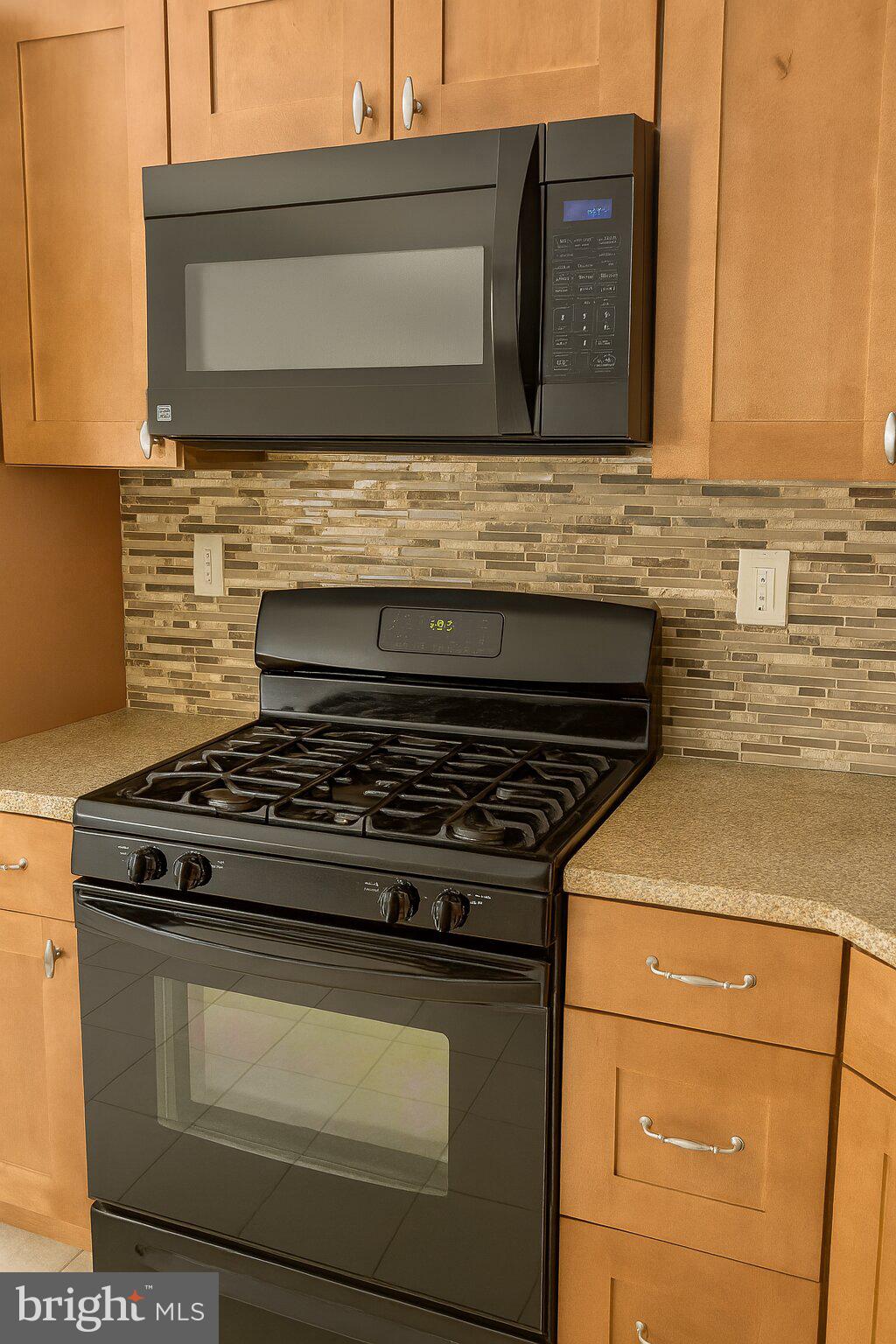 WALTON PARK - Residential