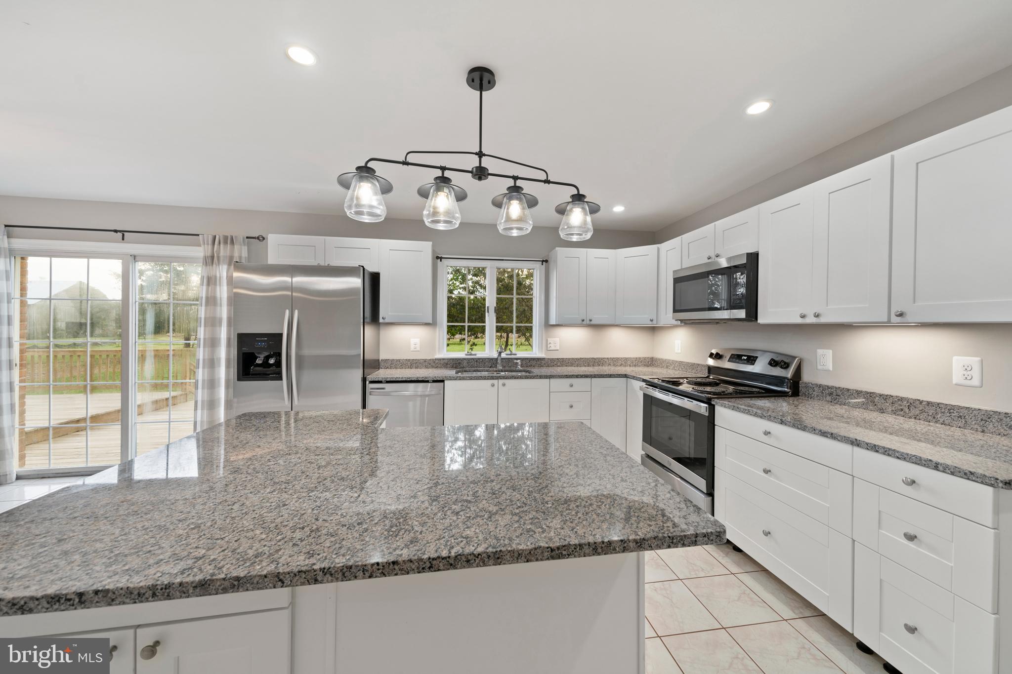 MAGNOLIA MEADOWS - Residential