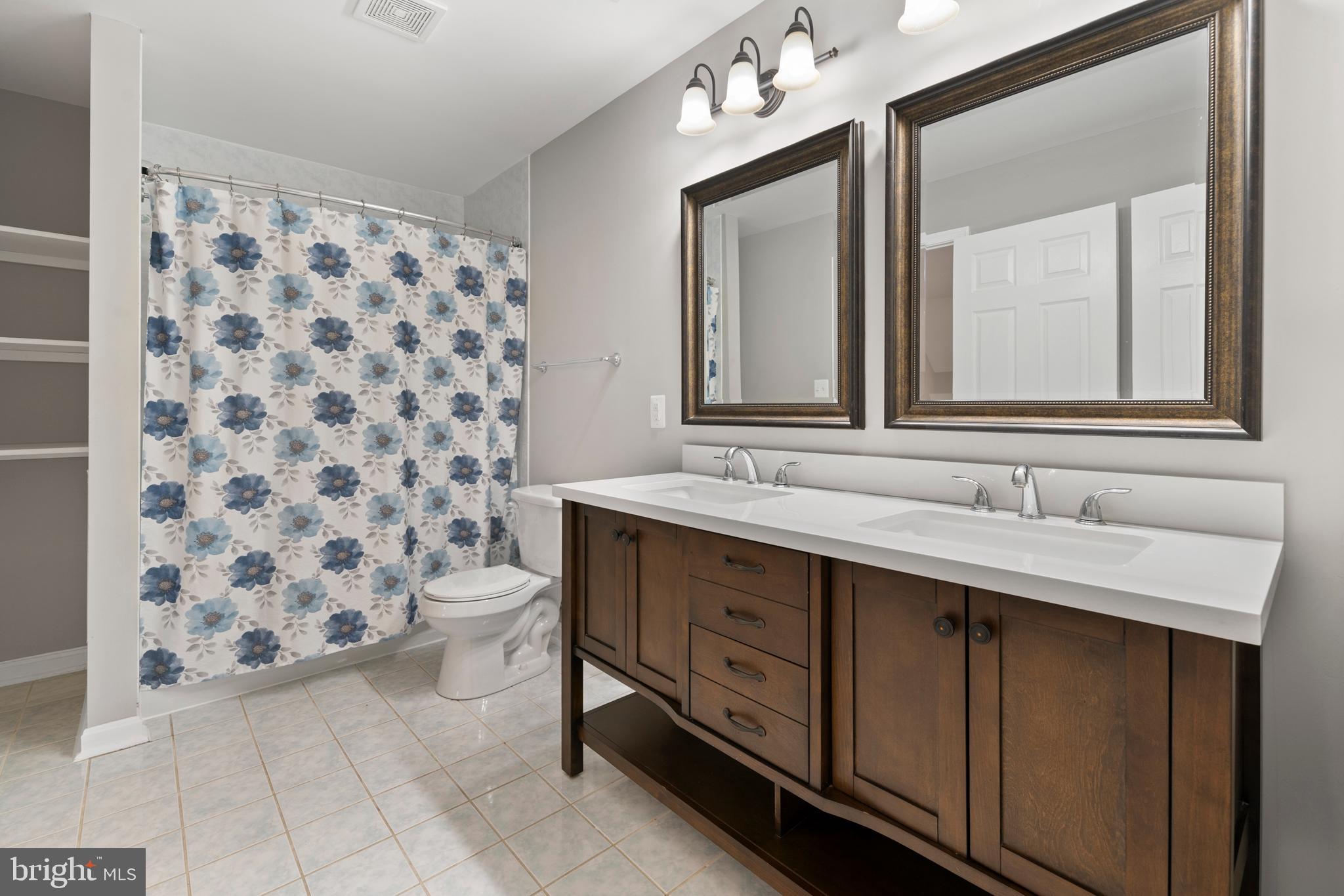 MAGNOLIA MEADOWS - Residential