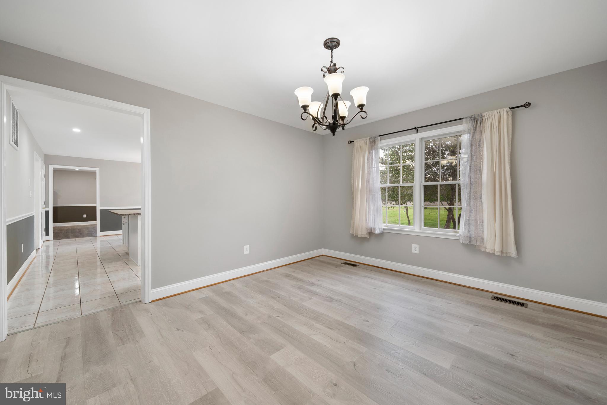 MAGNOLIA MEADOWS - Residential