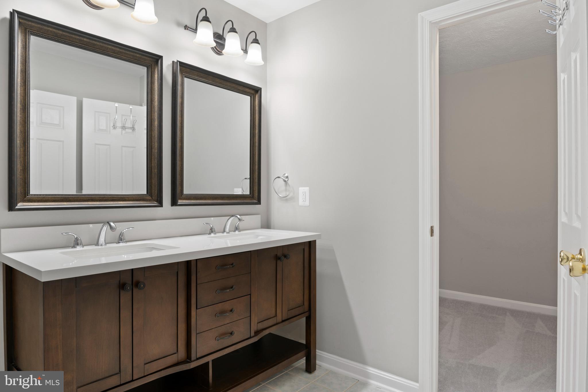 MAGNOLIA MEADOWS - Residential