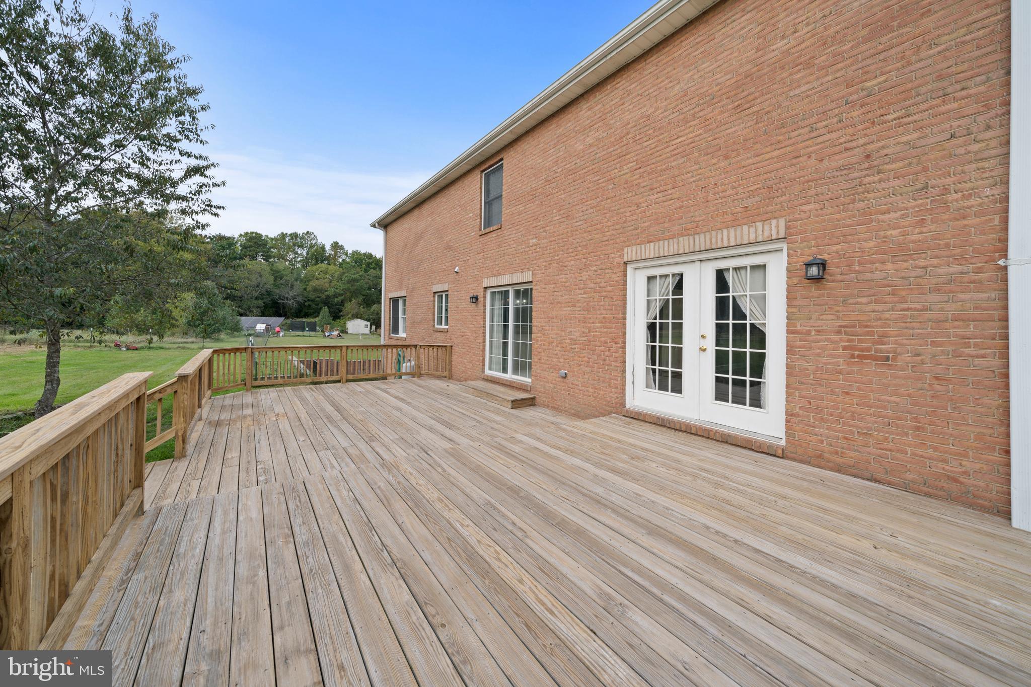 MAGNOLIA MEADOWS - Residential