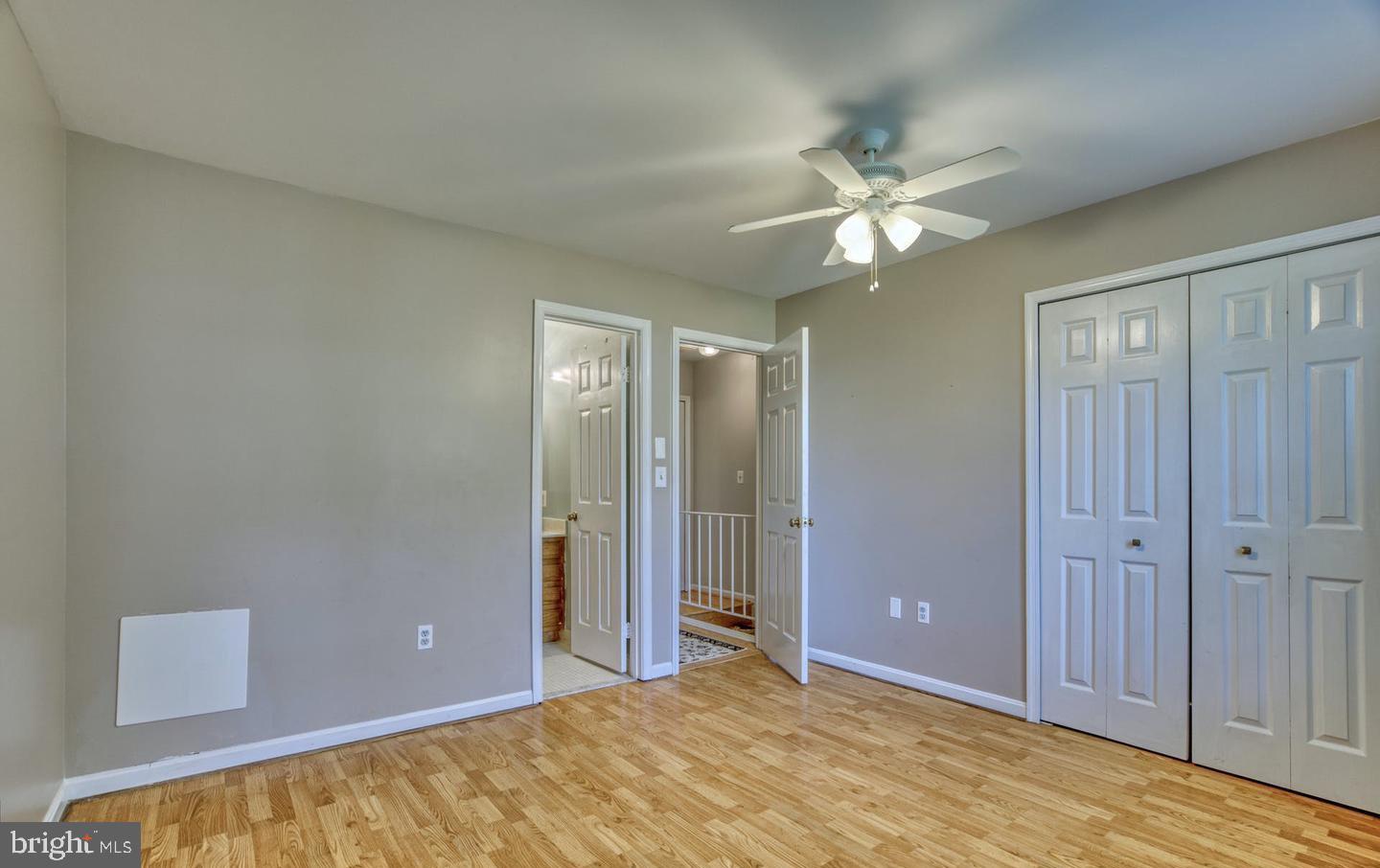 DUNDREE KNOLL - Residential Lease