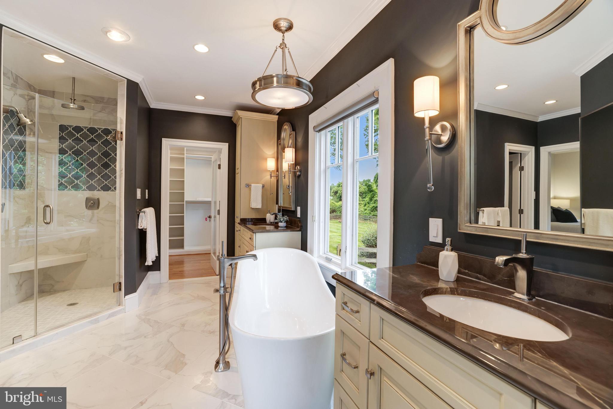 SENECA FARMS - Residential