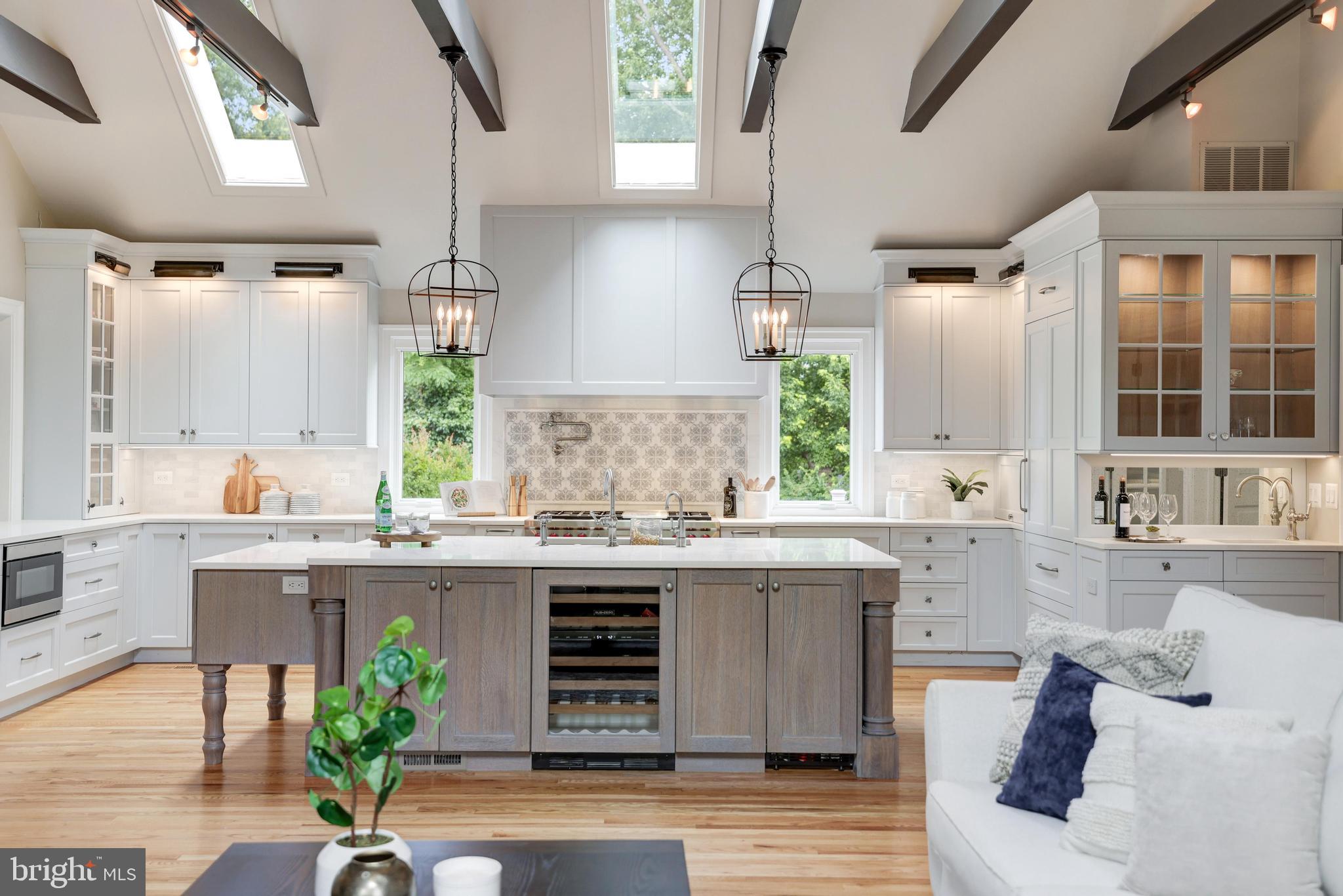 SENECA FARMS - Residential