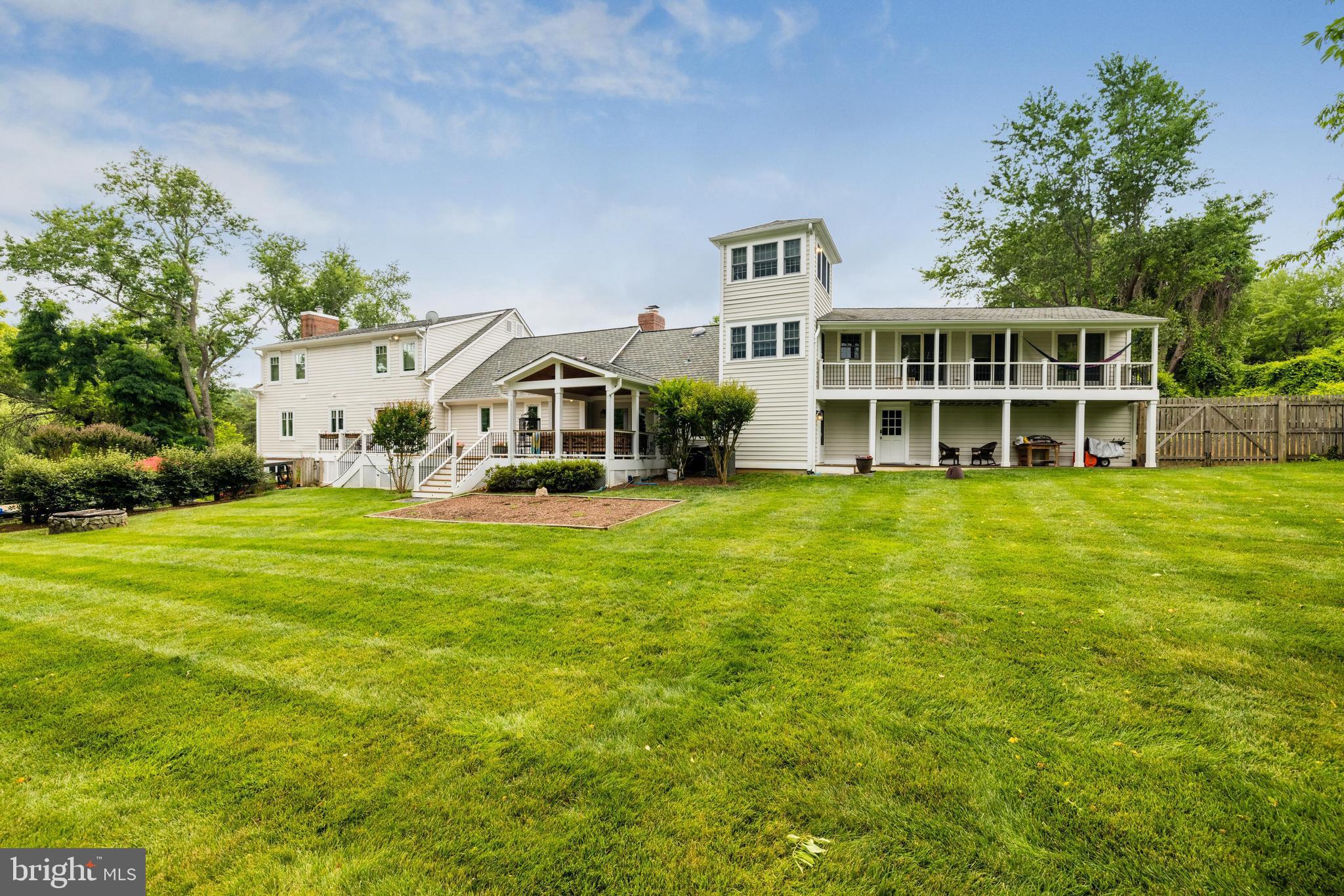 SENECA FARMS - Residential