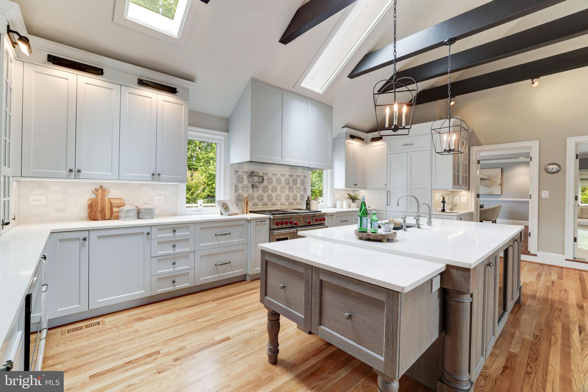 SENECA FARMS - Residential