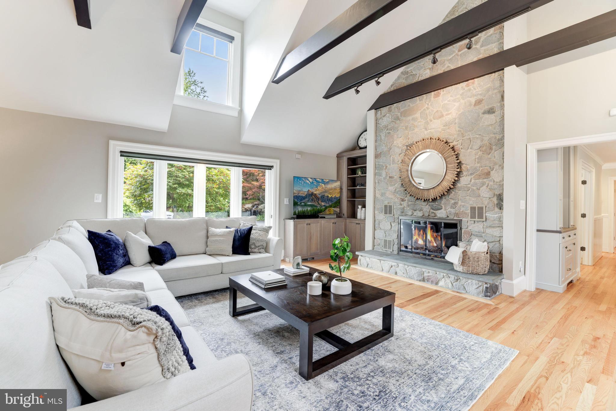 SENECA FARMS - Residential