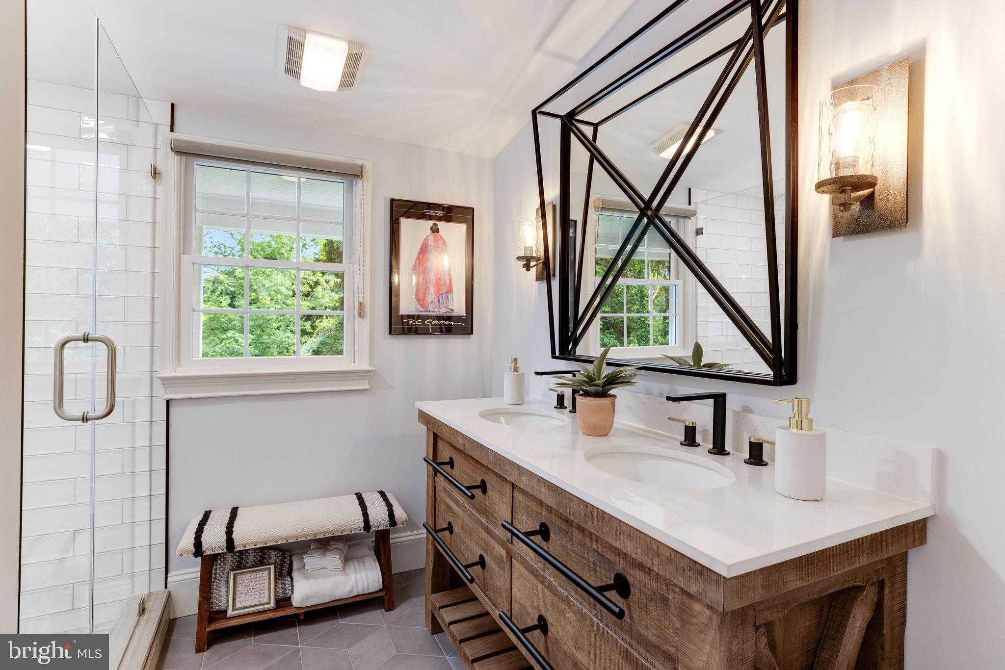 SENECA FARMS - Residential