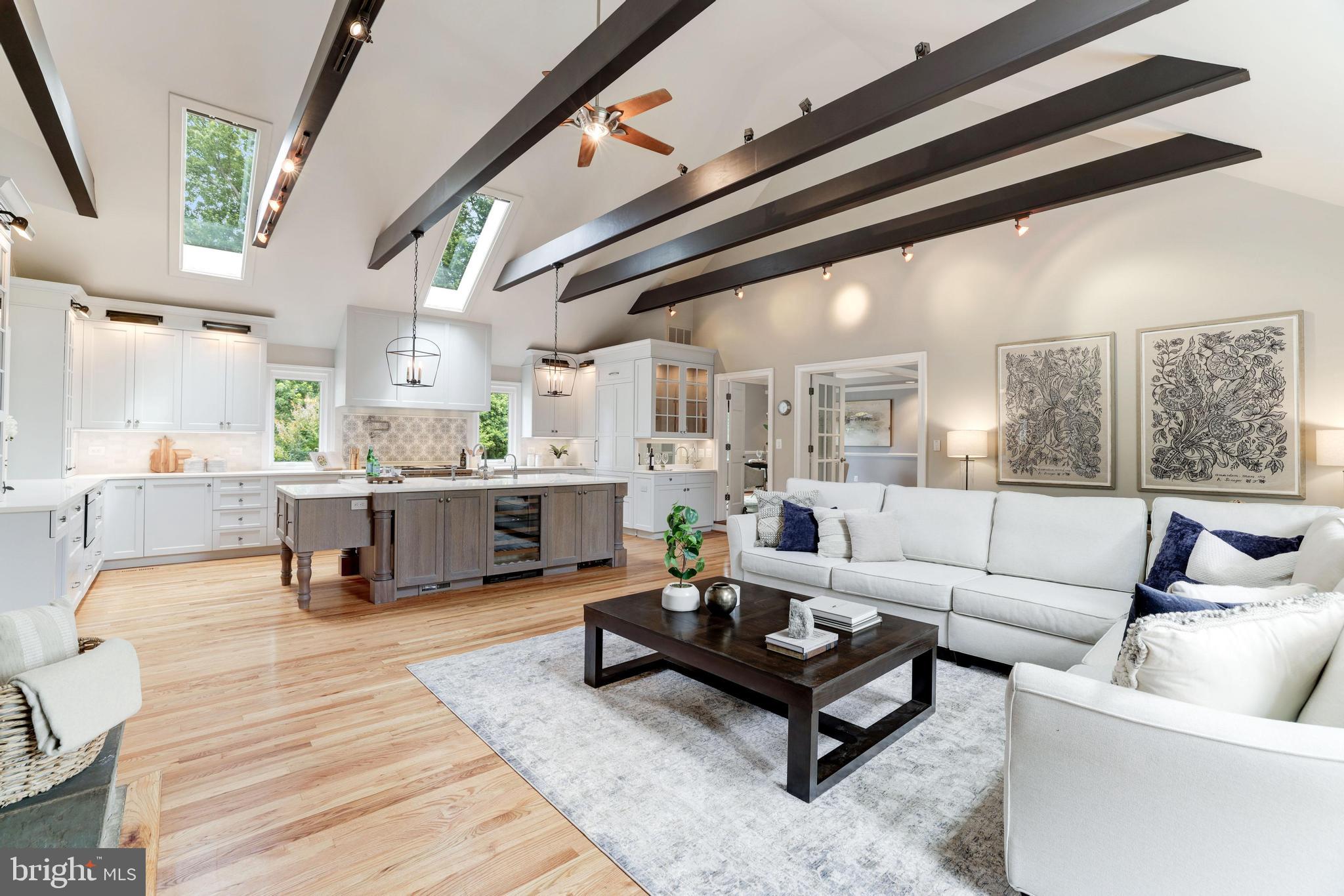 SENECA FARMS - Residential