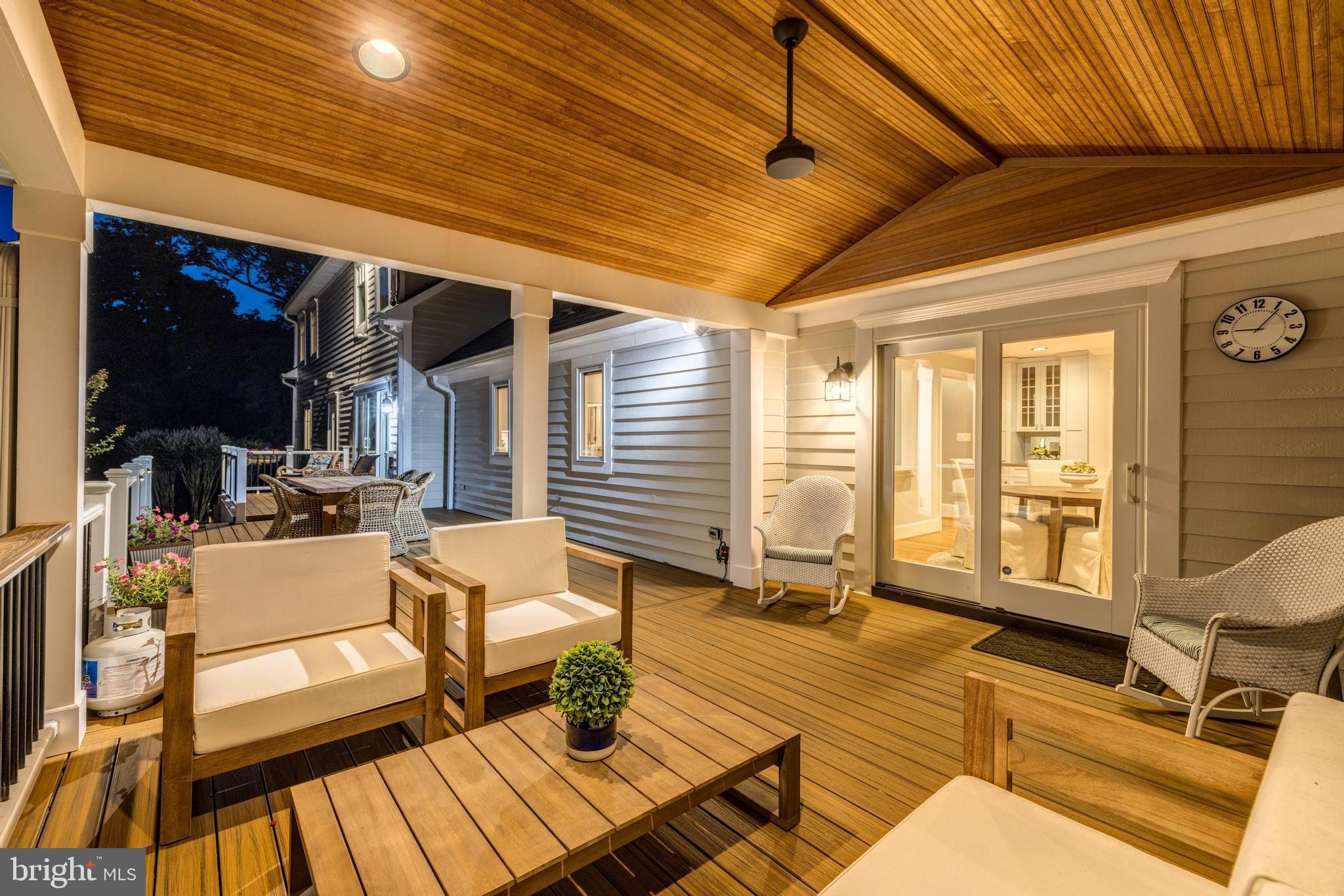 SENECA FARMS - Residential