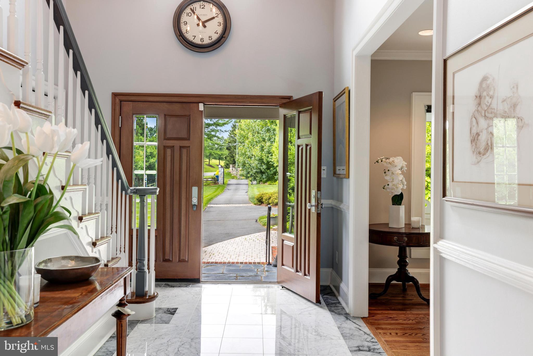 SENECA FARMS - Residential